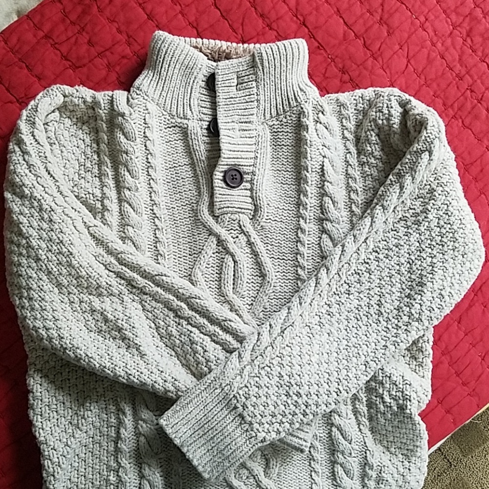 Gap kids cable knit super soft sweater